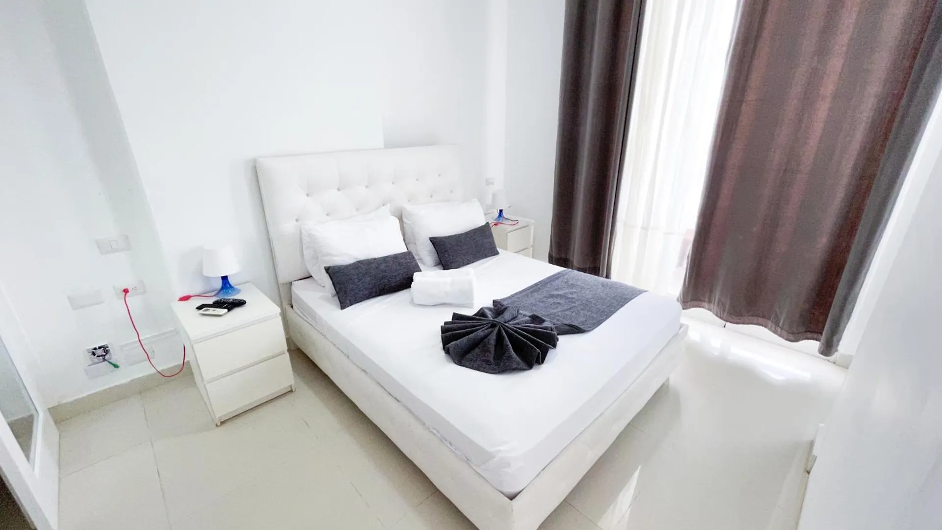 Ducassi Suites Studios Vacation Hotel Rooftop Pool Beach & Spa Punta Cana