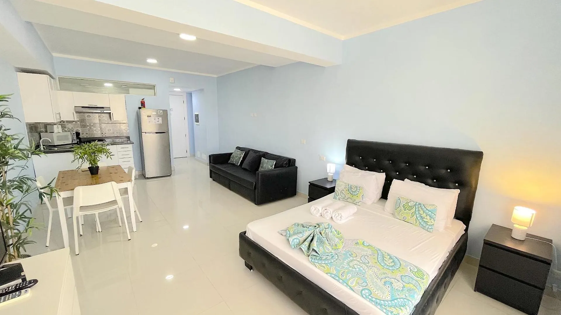 Ducassi Suites Studios Vacation Hotel Rooftop Pool Beach & Spa Punta Cana